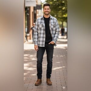 Old Navy Gray/White checkered  Flannel Button-Up long sleeved Shirt, L